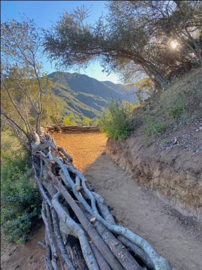 Japanese Tea House With Private Mountain Trails And Creek Topanga Park